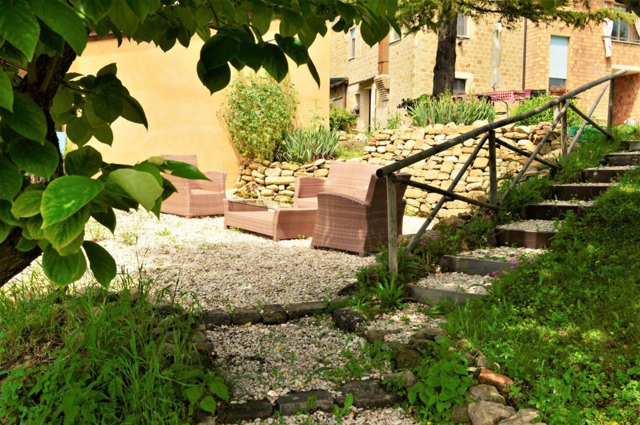 Villa Pilotti Country House Penna San Giovanni Extérieur photo