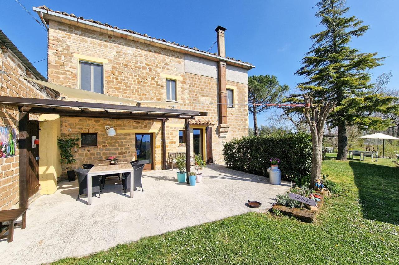 Villa Pilotti Country House Penna San Giovanni Extérieur photo