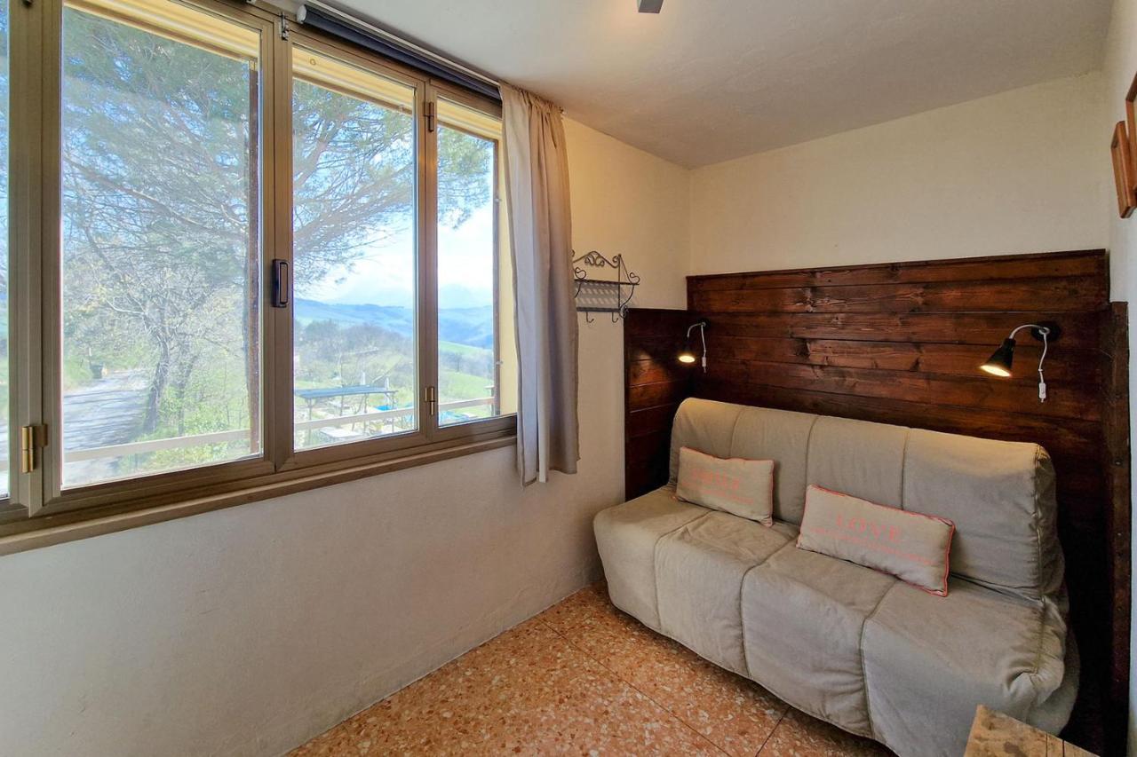Villa Pilotti Country House Penna San Giovanni Extérieur photo